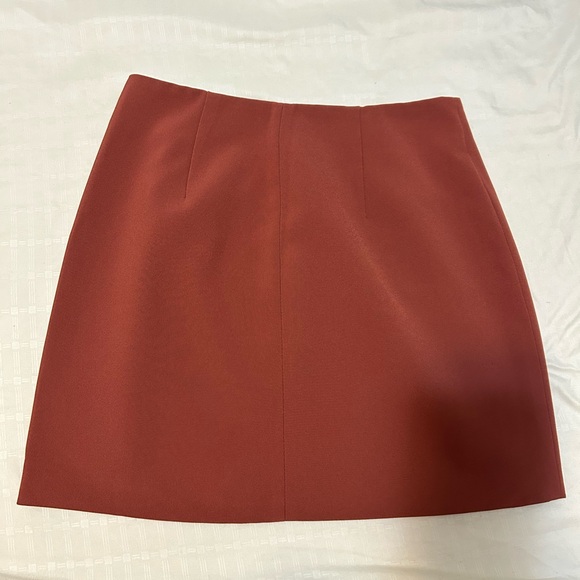 Forever 21 Rust Mini Skirt with Zipper Size S Like New - Picture 6 of 6